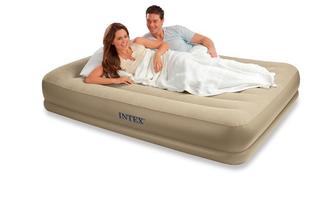 Надувная кровать Pillow Rest Mid-Rise Bed со встроенным насосом 220В 152х203х38см Intex 67748
